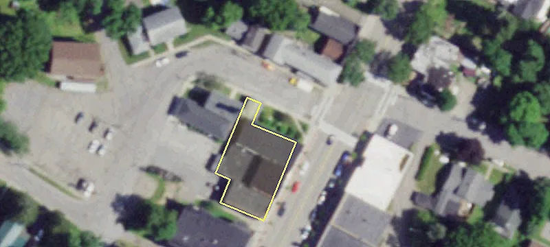 101 Main St
