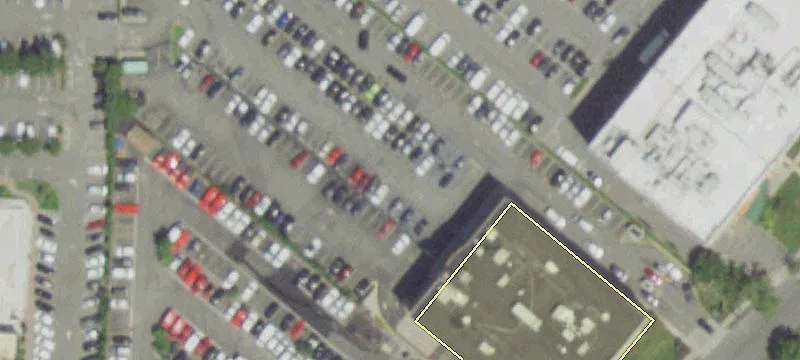 3056 Whitestone Expy
