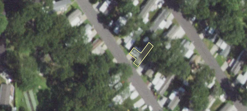 1661 Old Country Rd