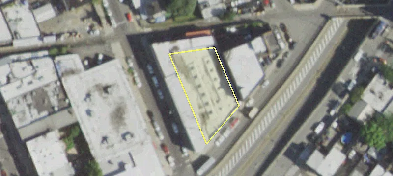 5503 Flushing Ave