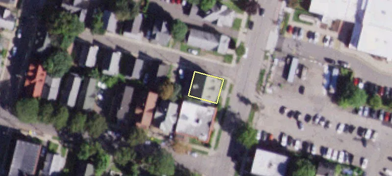 89 Oak St