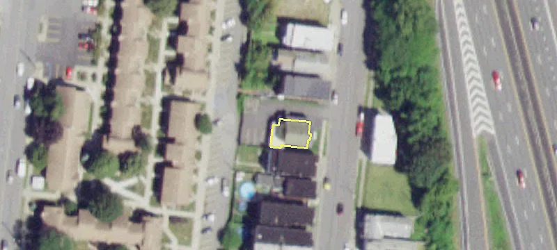 2425 Broadway