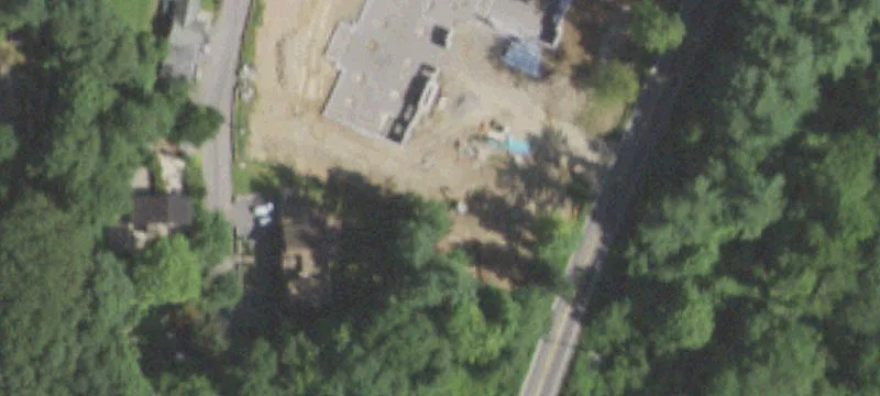 585 Main St