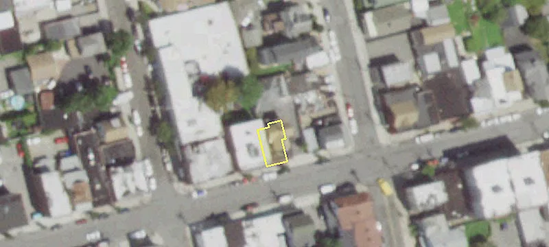 227 Un Ave