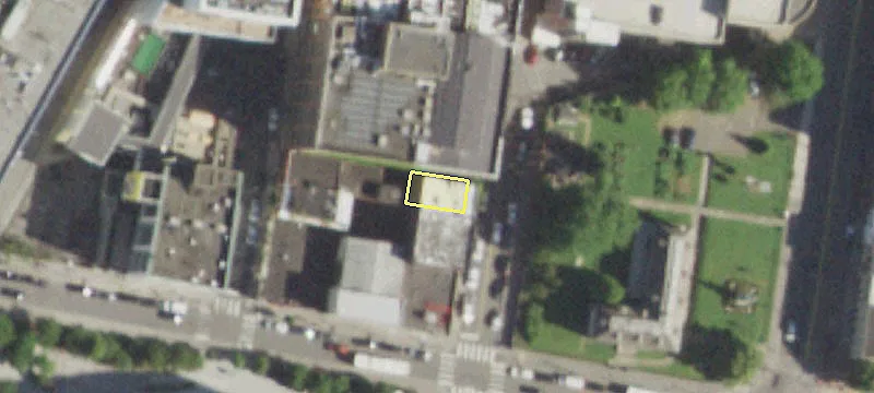 9 Woodworth Ave