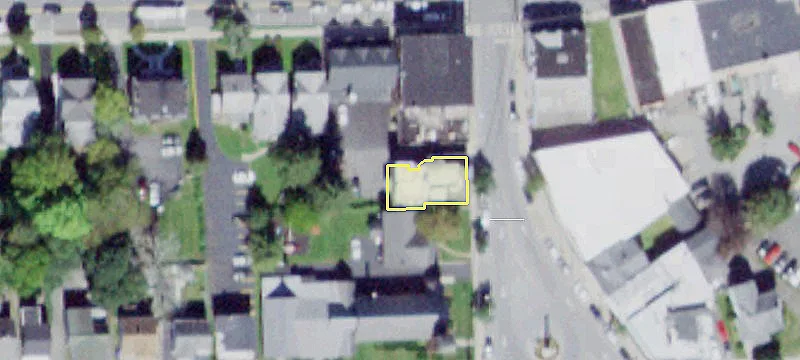 11 Walnut St