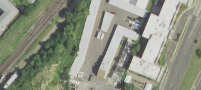 711 Railroad Pl