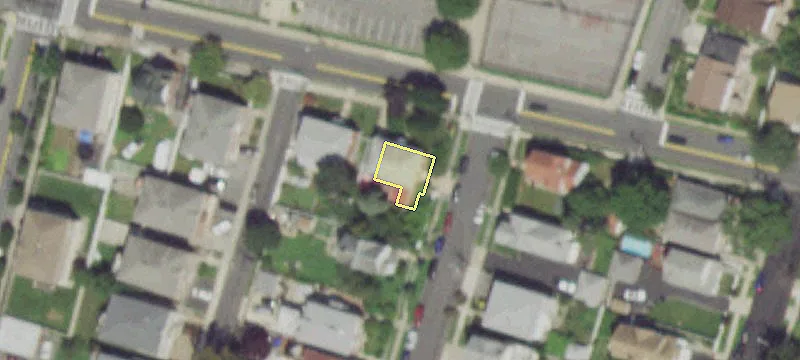 80 Wakefield Ave