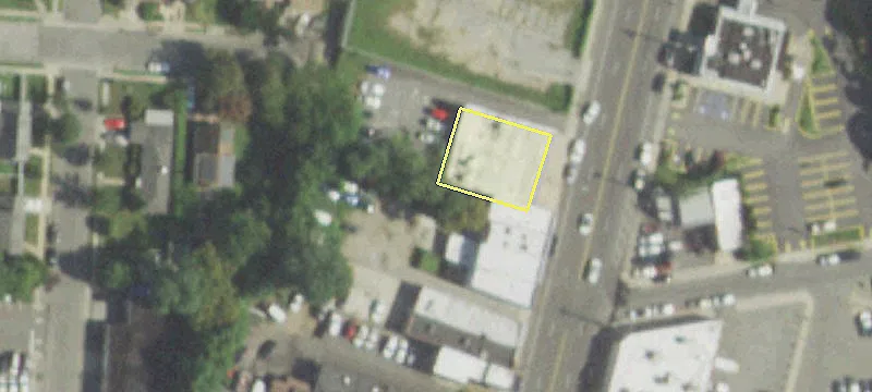 2140 Grand Ave