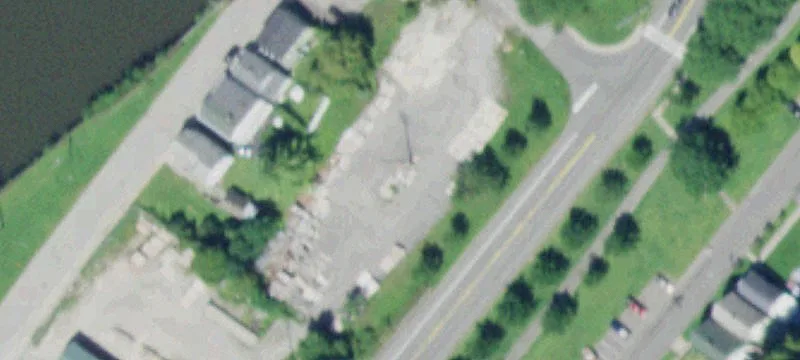 2 Bellinger St