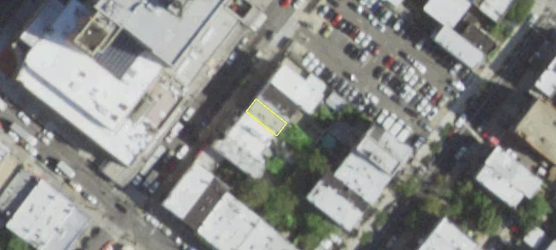 348 Stanhope St