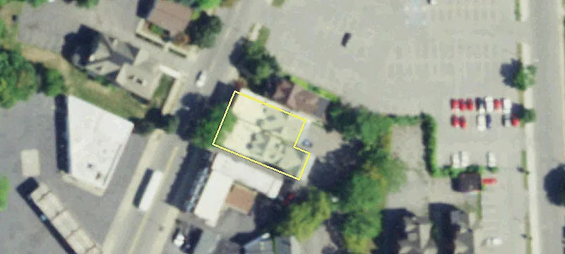 727 Main St