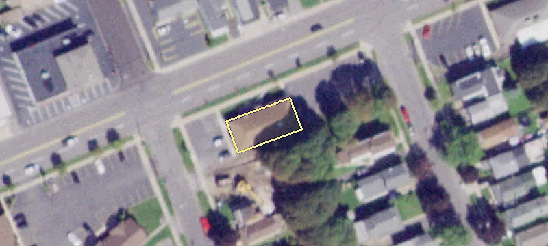 90 Utica St