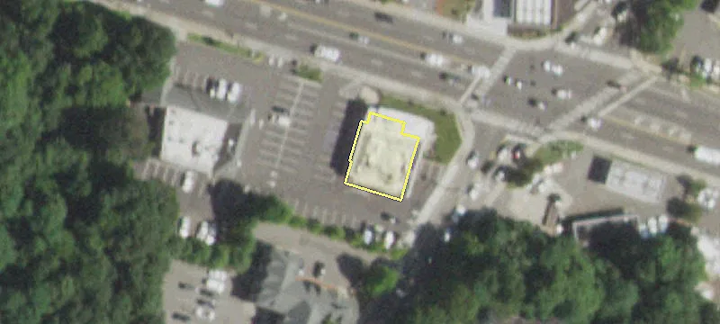 250 Main St