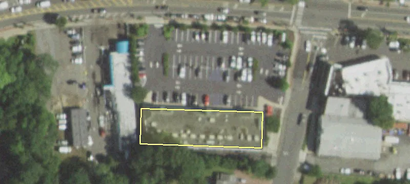 35 Merrick Rd