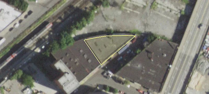 941-945 Courtlandt Ave