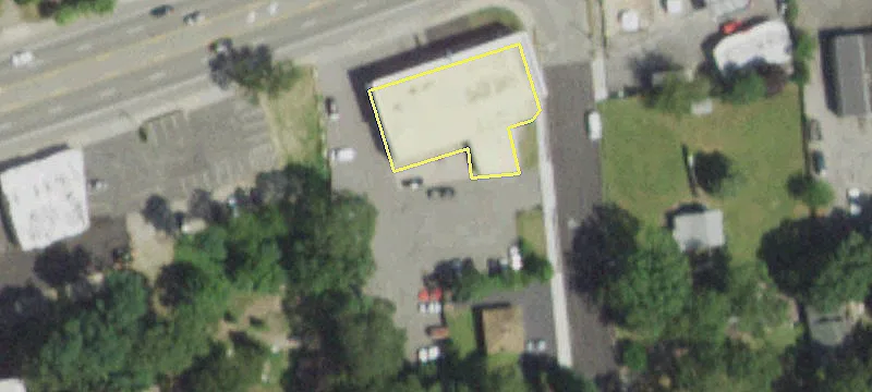 2 Mt Sinai Ave