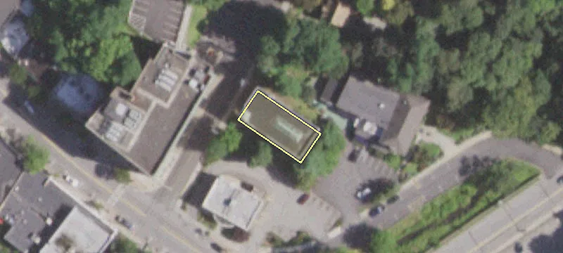 11 Carpenter Ave