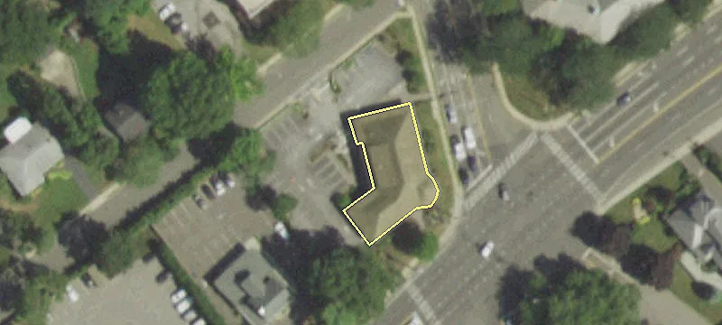 8 Little E Nck Rd