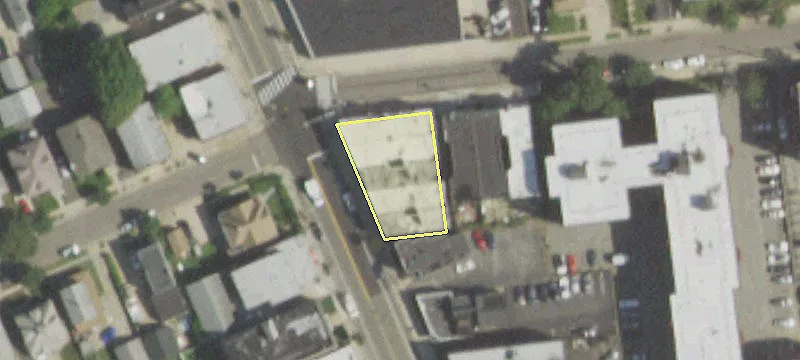 212 Willis Ave