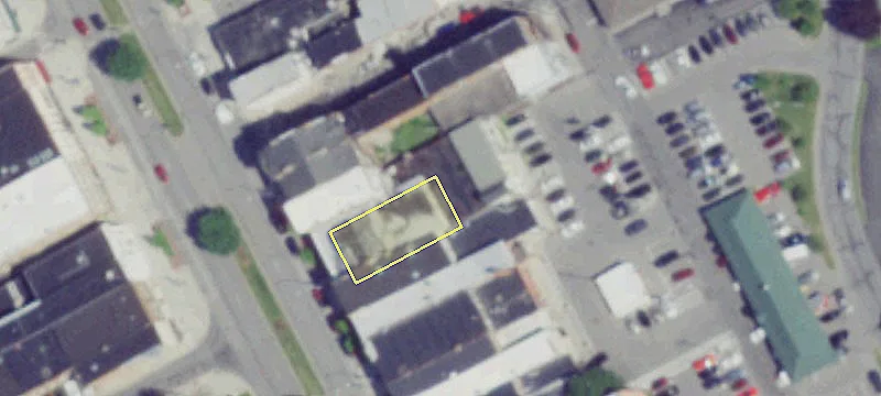 143 Main St