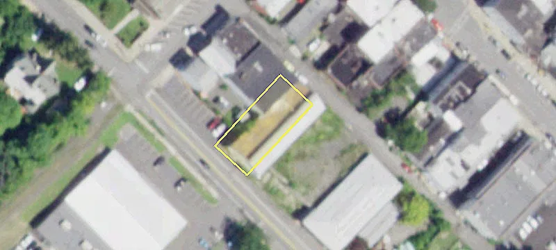 716 Un St