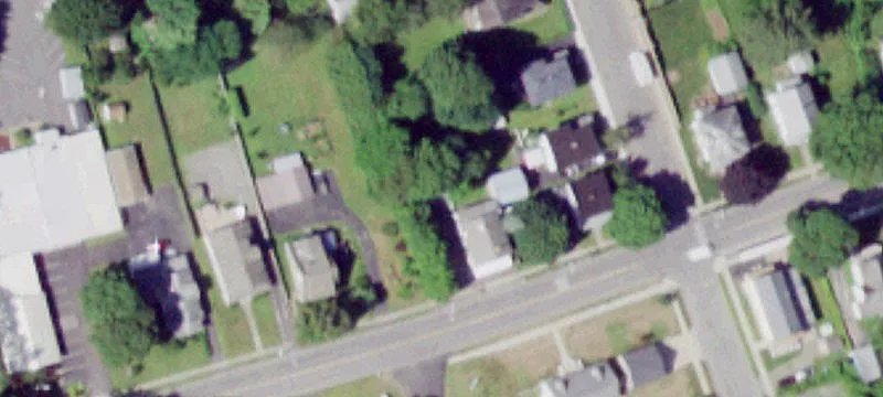 148 Riv St
