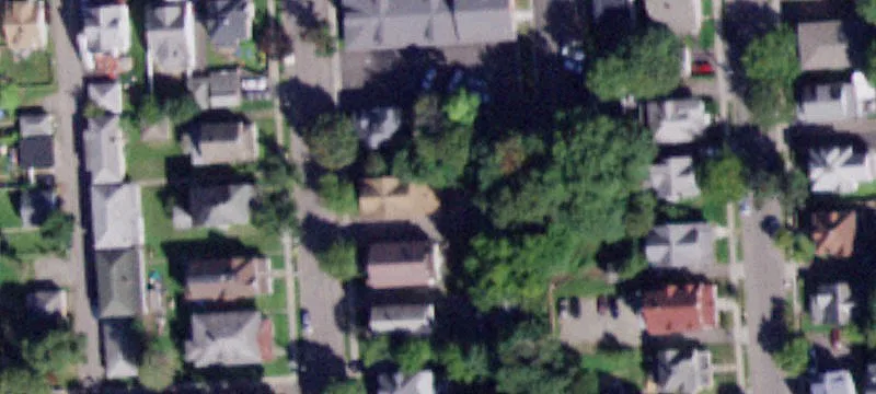 105 Roosevelt Ave