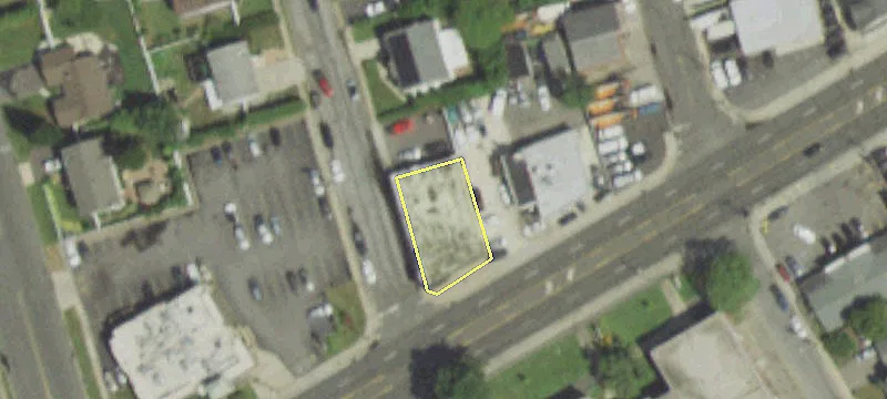 322 Montauk Hwy