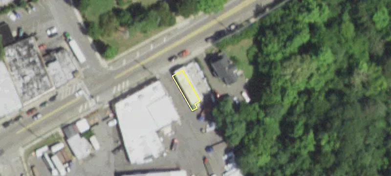 398 Main St