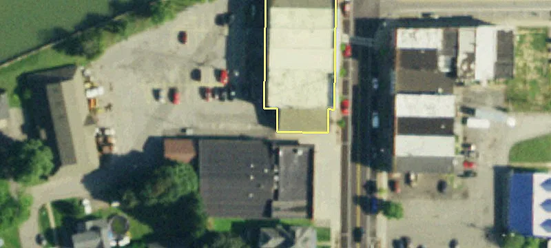 26 Main St