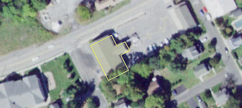 289 Main St