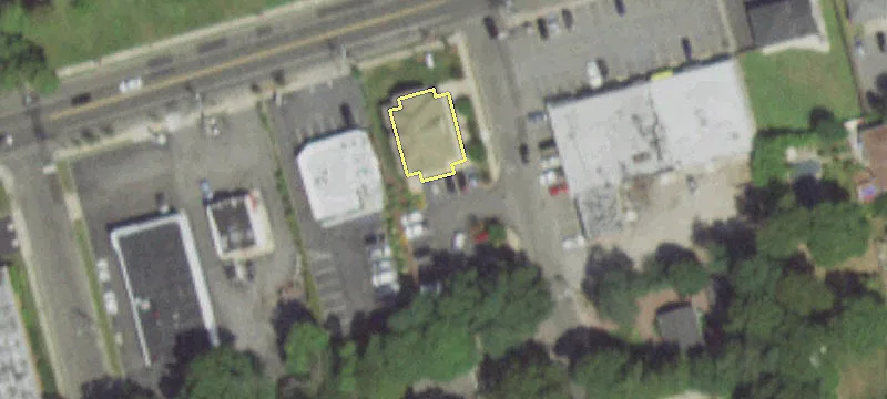 228 Main St