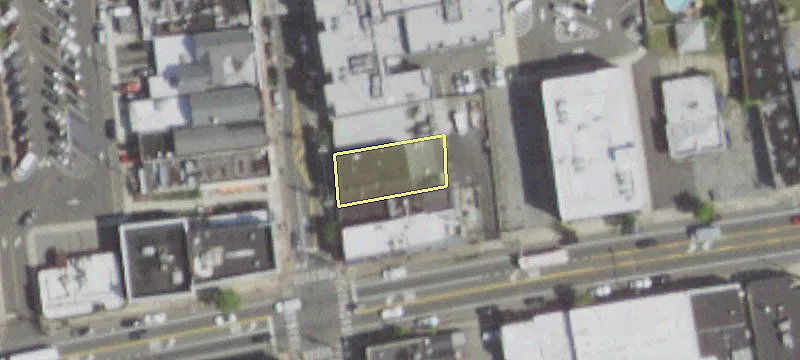 253 Main St