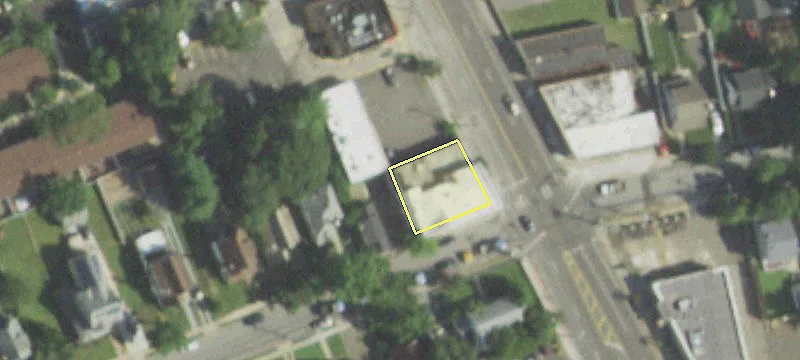 1700 Grand Ave
