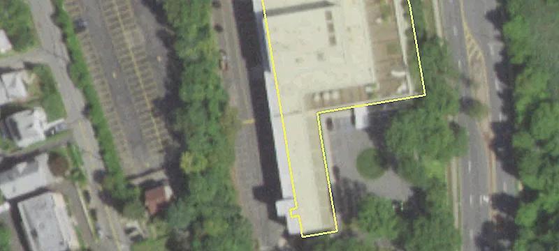 120 Bloomingdale Rd
