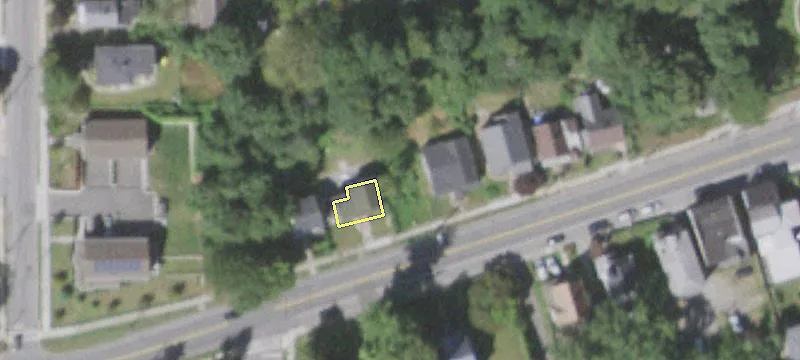 1324 Main St