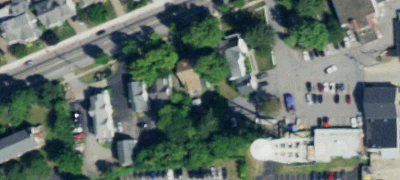 6429 Quaker St