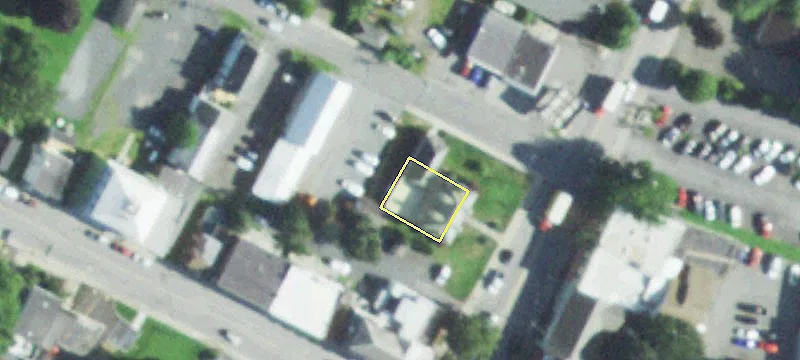 7509 Broadway