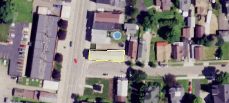 352 Main St