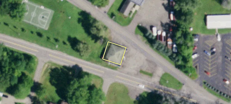 400 Ter Ave