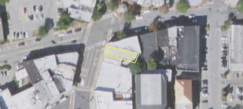 1 Division St