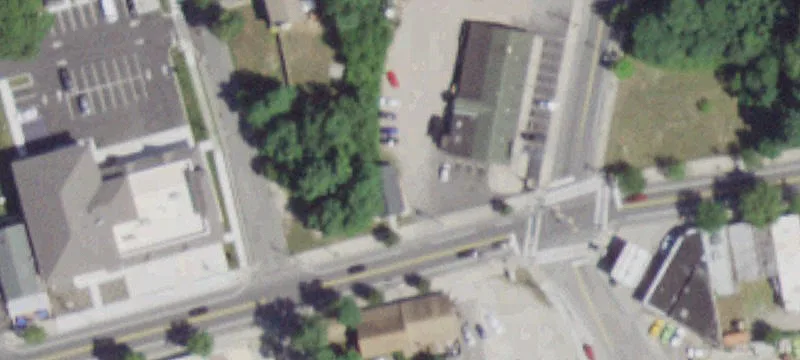 323 Main St