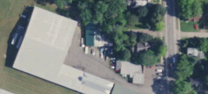1421 Lk Rd