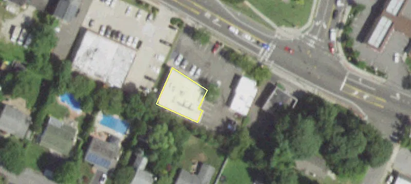 1270 Montauk Hwy