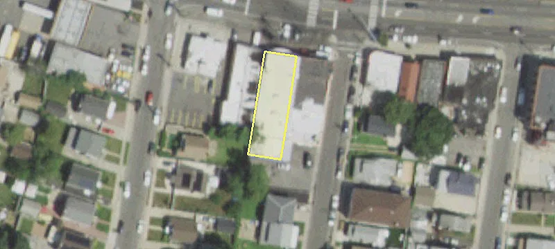 255 Hempstead Tpke