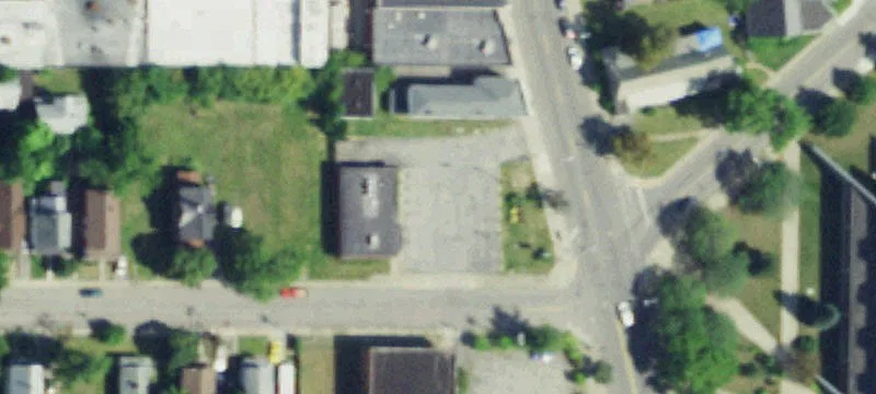 1500 Main St