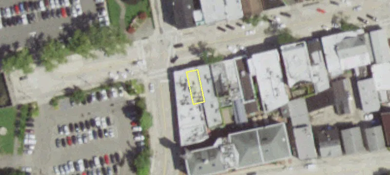 38 Main St