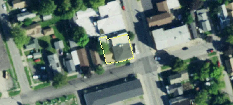 300 Oliver St