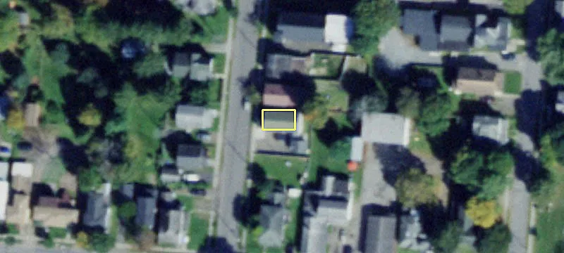 15 Pne St